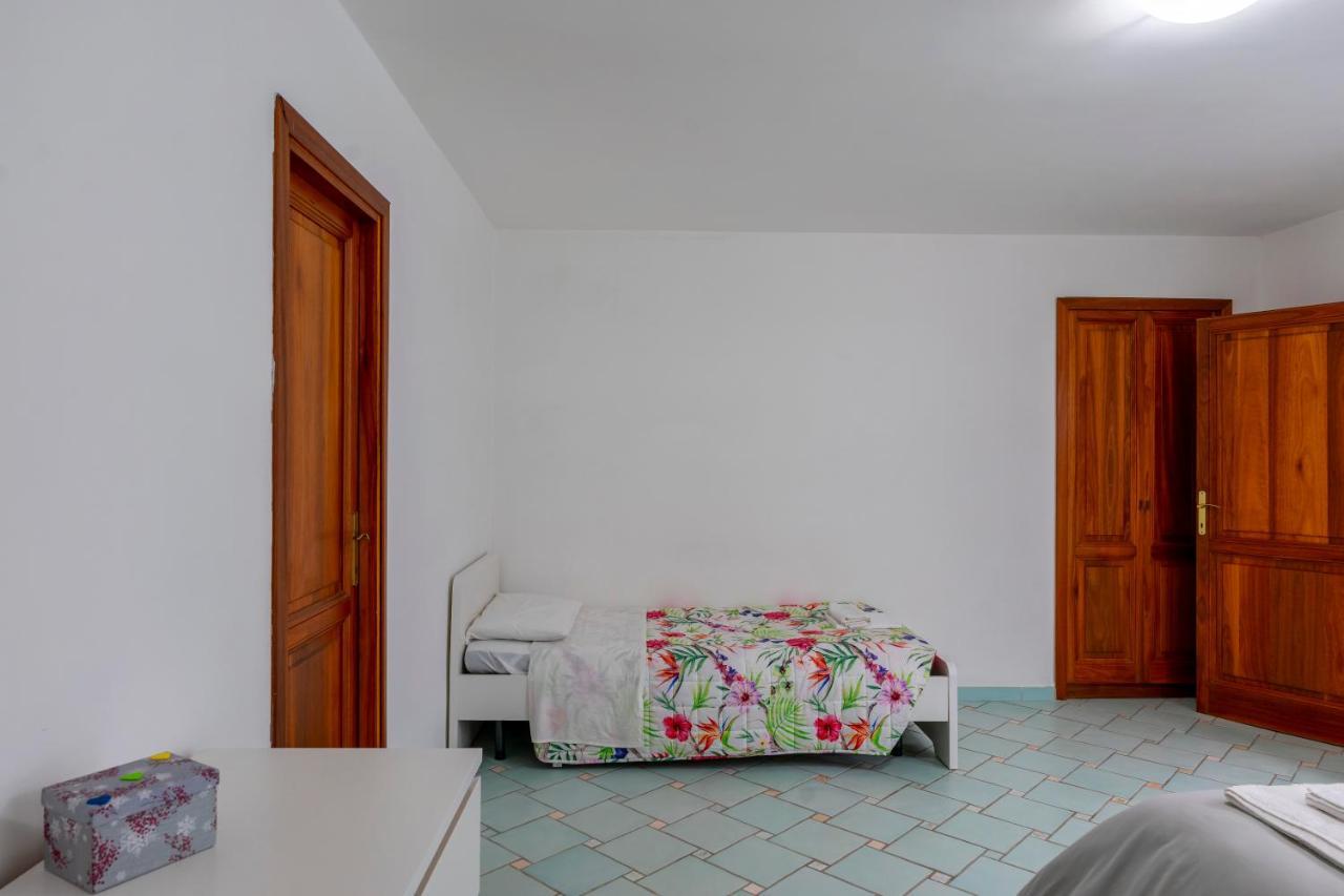 Suite La Marinella Localita Caccia Riserva Santa Marinella Kültér fotó