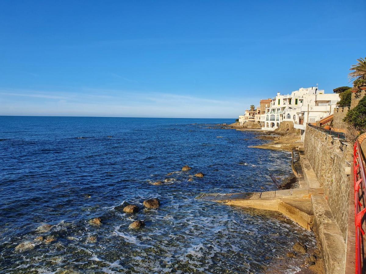 Suite La Marinella Localita Caccia Riserva Santa Marinella Kültér fotó